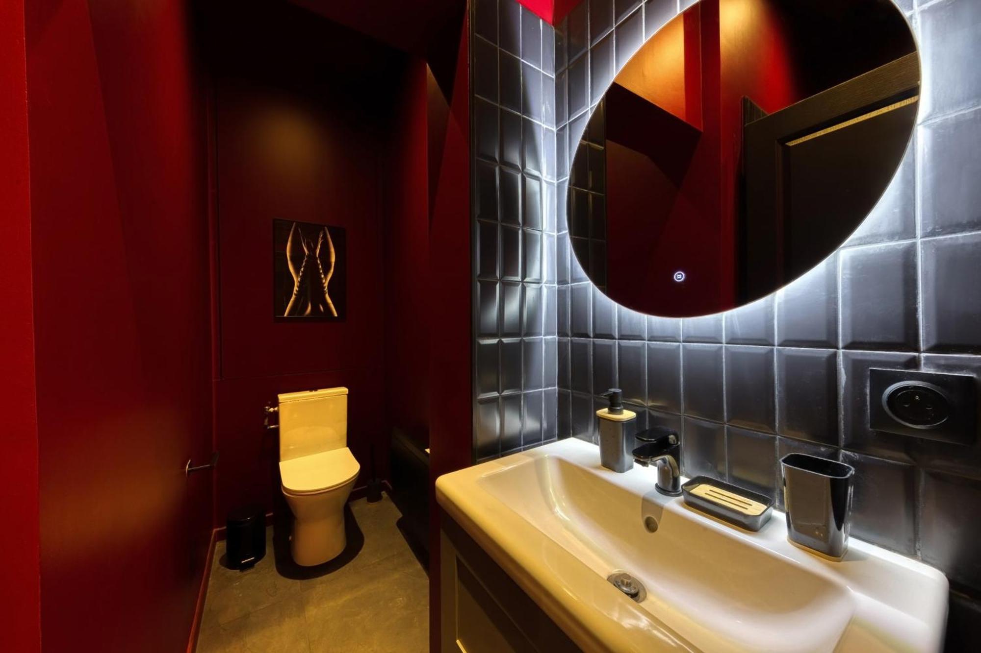 Suite Deluxe - Jacuzzi Melun Exterior foto
